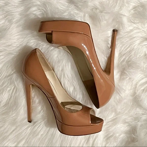 Brian Atwood Tan Heels - Peep toe Pump 7.5 - Picture 6 of 9